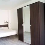 Rent a room of 150 m² in valencia