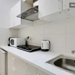 Rent 1 bedroom apartment of 26 m² in Levallois-Perret