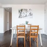 Rent 2 bedroom apartment in Melbourne