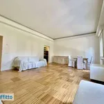 Affitto 3 camera appartamento di 103 m² in Bologna