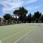 Rent 8 bedroom house of 300 m² in Mougins