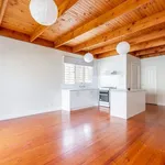 Rent 3 bedroom apartment in Brunswick