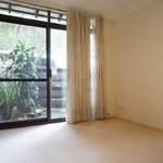 Rent 2 bedroom apartment in Epping