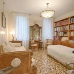 Rent 4 bedroom apartment of 150 m² in Venezia