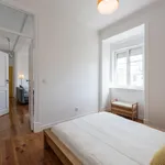 Rent 2 bedroom apartment in Lisbon