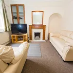 Rent 3 bedroom house in Leeds