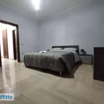 Affitto 3 camera casa di 100 m² in Taranto