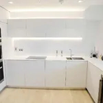 Rent 3 bedroom flat in London