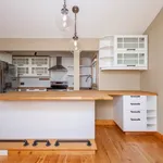 Maison de 1593 m² avec 2 chambre(s) en location à Calgary