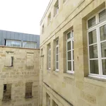 Rent 4 bedroom apartment of 9489 m² in BORDEAUX