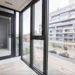 Appartement de 592 m² avec 5 chambre(s) en location à Toronto