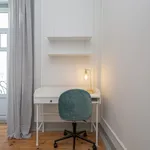 Rent 7 bedroom apartment in Lisbon