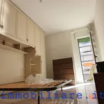 Affitto 4 camera appartamento di 100 m² in Latina