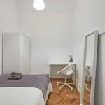 Rent a room in lisbon