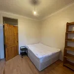 Rent 2 bedroom flat in Edinburgh