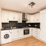 Rent 2 bedroom flat in Aberdeen