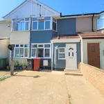 Property to rent in Salt Hill Way, Slough SL1