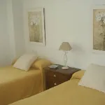 Alquilo 3 dormitorio apartamento de 90 m² en Cadiz']