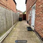 Rent 3 bedroom house in East Midlands