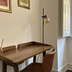 Rent a room in lisbon