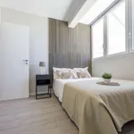 Rent a room of 90 m² in valencia