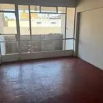 Rent 1 bedroom apartment of 495 m² in Johannesburg