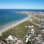 Rent 1 bedroom apartment in Struisbaai