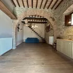 Rent 3 bedroom apartment of 80 m² in Todi