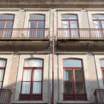 Rent 2 bedroom apartment in Porto