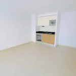 Appartement de 149 m² avec 4 chambre(s) en location à Théoule-sur-Mer