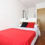 Rent 8 bedroom apartment in Madrid