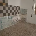 Affitto 3 camera appartamento di 100 m² in Caltanissetta