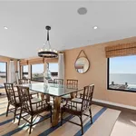 Rent 4 bedroom apartment of 246 m² in manhattan beach