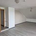 Miete 3 Schlafzimmer wohnung von 100 m² in Schenkelberg