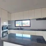 Rent 3 bedroom apartment of 274 m² in Bang Lamung