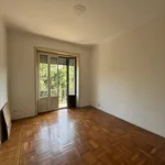 Rent 3 bedroom apartment of 70 m² in Milano