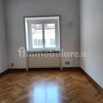 Rent 5 bedroom apartment of 169 m² in Milan