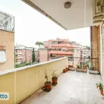 Rent 4 bedroom apartment of 90 m² in Rome