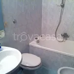 Rent 2 bedroom apartment of 65 m² in Napoli