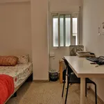 Alquilar 4 dormitorio apartamento en Valencia