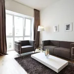 Miete 1 Schlafzimmer wohnung von 409 m² in Frankfurt