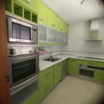 Alquilar 3 dormitorio apartamento en Granada