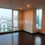 Rent 3 bedroom apartment of 256 m² in Bangkok