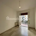 Affitto 3 camera appartamento di 85 m² in Bologna