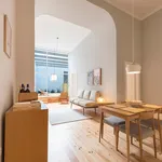 Rent 2 bedroom apartment in Porto