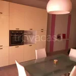 Rent 3 bedroom apartment of 140 m² in Vittoria