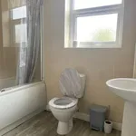 Rent 3 bedroom house in East Midlands