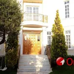 Rent 5 bedroom house of 550 m² in Βουλιαγμένη