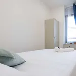 Rent 1 bedroom apartment of 55 m² in milan