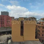 Rent 6 bedroom apartment of 90 m² in Genova